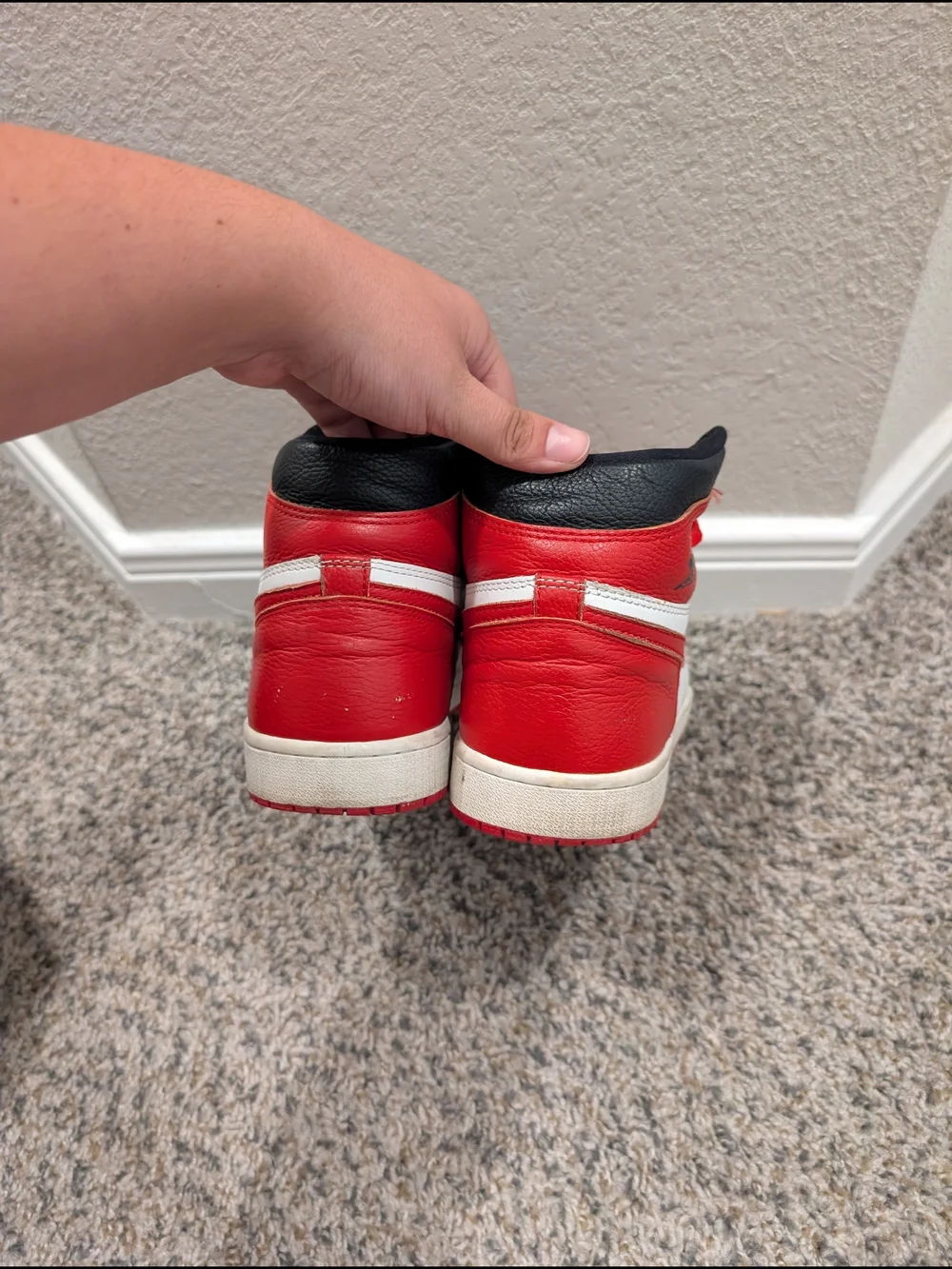 Nike Men's High-Top Sneakers White Red Black